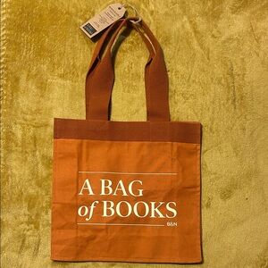 NWT Barnes & Noble Premium 100% Organic In-Conversion Cotton